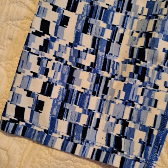 Calvin Klein Performance women's size XL Wick leggings cropped, EUC - Picture 2 of 8